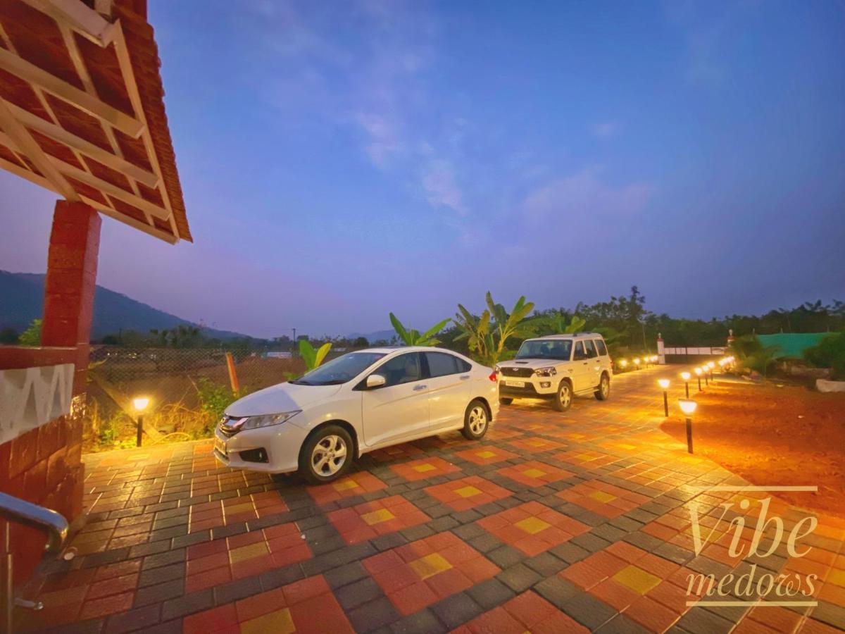 Vibe Meadows Villa With Private Swimming Pool Near Kashid Beach Eksteriør billede